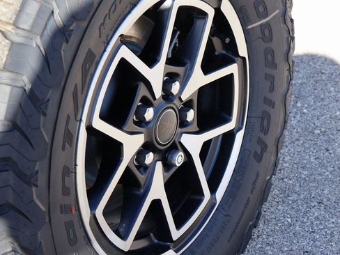 New 2026 Jeep Wrangler Unlimited Rubicon image 39