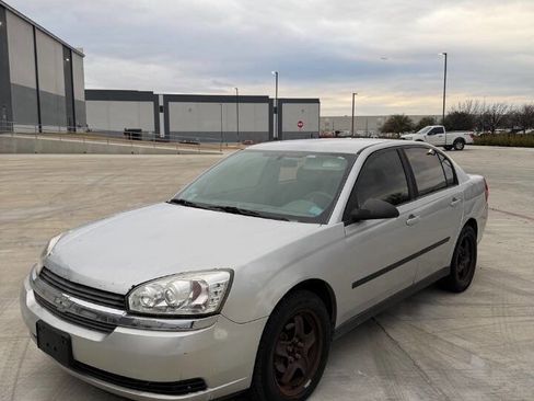 Used 2005 Chevrolet Malibu image 1
