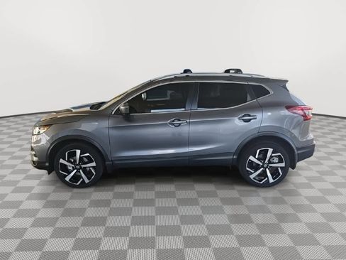 Used 2022 Nissan Rogue Sport SL image 5