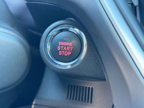 Used 2024 Subaru Crosstrek 2.0i Premium image 28