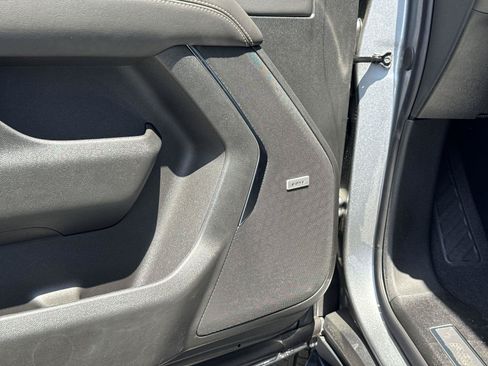 New 2026 GMC Yukon XL Elevation w/ Elevation Premium Package RWD image 19