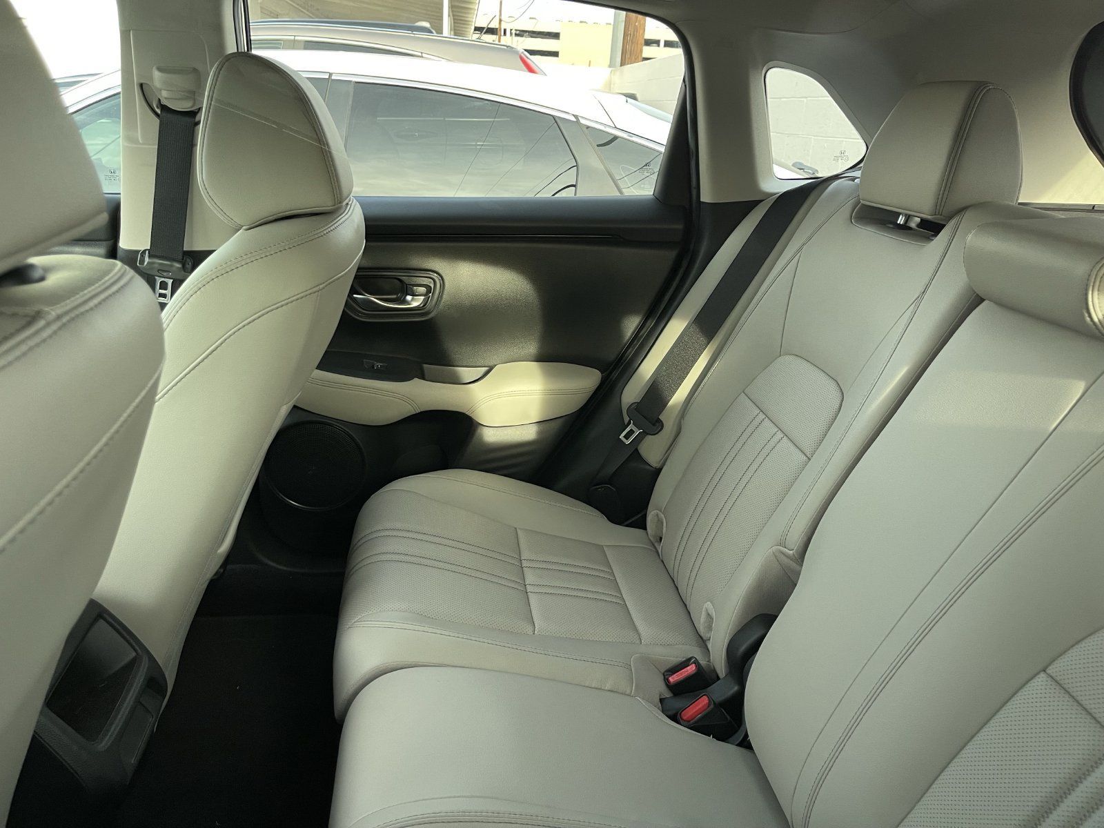 Used 2024 Honda HR-V EX-L image 10
