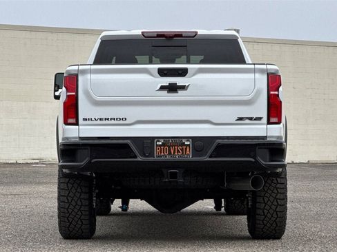 New 2026 Chevrolet Silverado 2500 ZR2 w/ LPO, Dark Essentials Package image 5