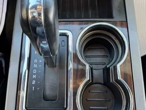 Used 2016 Ford Expedition EL Platinum AWD/4WD image 40