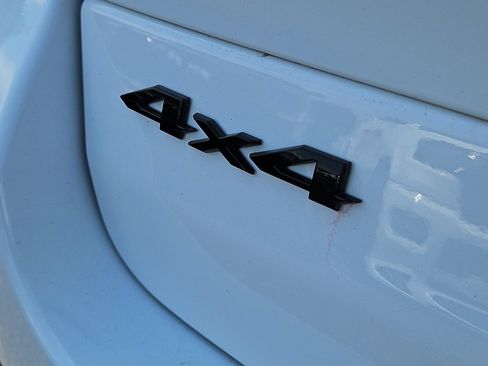 Certified 2024 Jeep Grand Cherokee Altitude AWD/4WD image 7