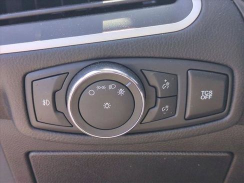 Used 2020 Ford Edge SEL image 15