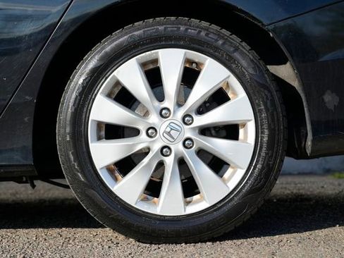 Used 2015 Honda Accord Touring image 14