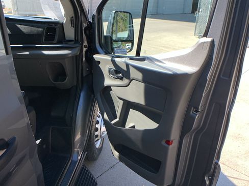 Used 2023 Ford Transit 350 XLT AWD/4WD image 20