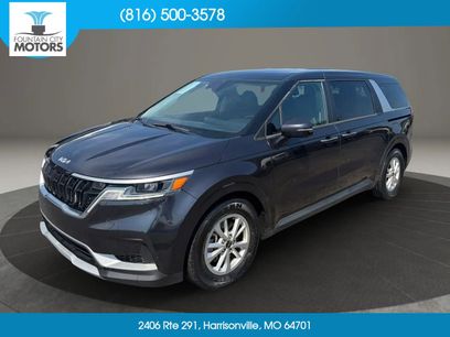 Used 2022 Kia Carnival LX