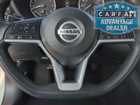 Used 2023 Nissan Sentra SV image 5