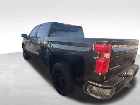 Used 2026 Chevrolet Silverado 1500 Custom RWD image 9