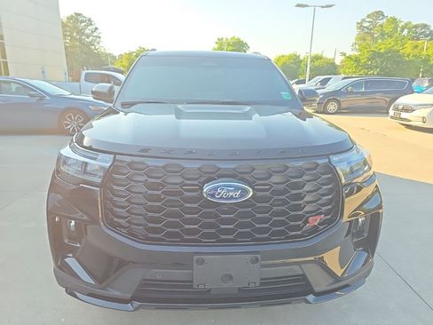 Used 2026 Ford Explorer ST w/ Sun And Sound Package AWD/4WD image 3
