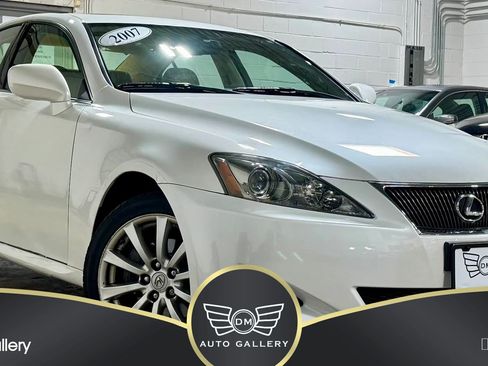 Used 2007 Lexus IS 250 AWD image 3