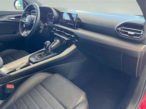 Used 2023 Dodge Hornet GT w/ GT Blacktop Package image 12