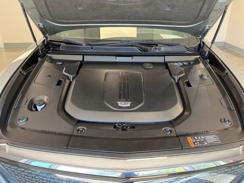 Certified 2024 Cadillac Lyriq Sport AWD/4WD image 22