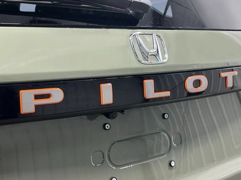 New 2026 Honda Pilot TrailSport image 10