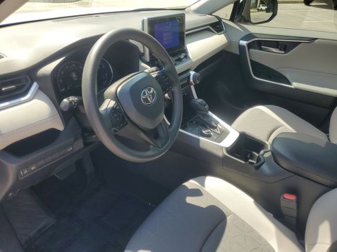 Certified 2024 Toyota RAV4 XLE w/ Convenience Package AWD/4WD image 17