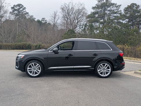 Used 2025 Audi Q7 3.0T Premium Plus image 8