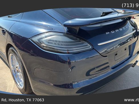 Used 2012 Porsche Panamera 4 image 18