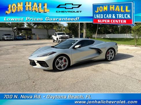 Used 2021 Chevrolet Corvette Stingray Preferred Cpe w/ Battery Protection Package RWD image 2