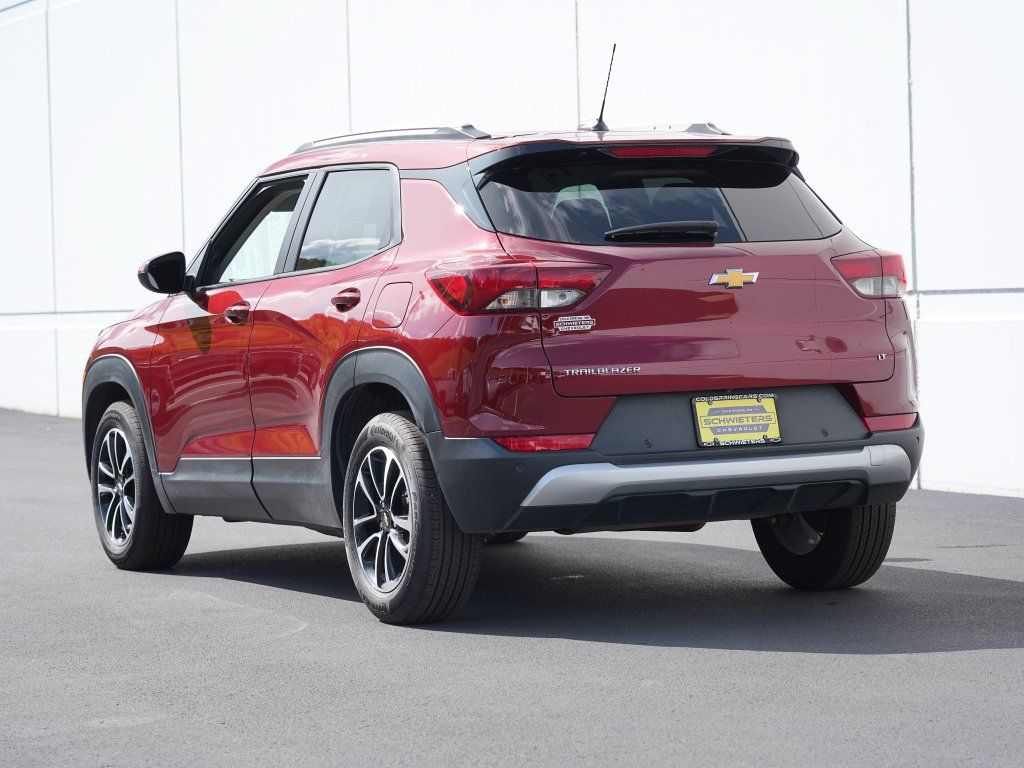 Certified 2024 Chevrolet TrailBlazer LT w/ Driver Confidence Package FWD image 5