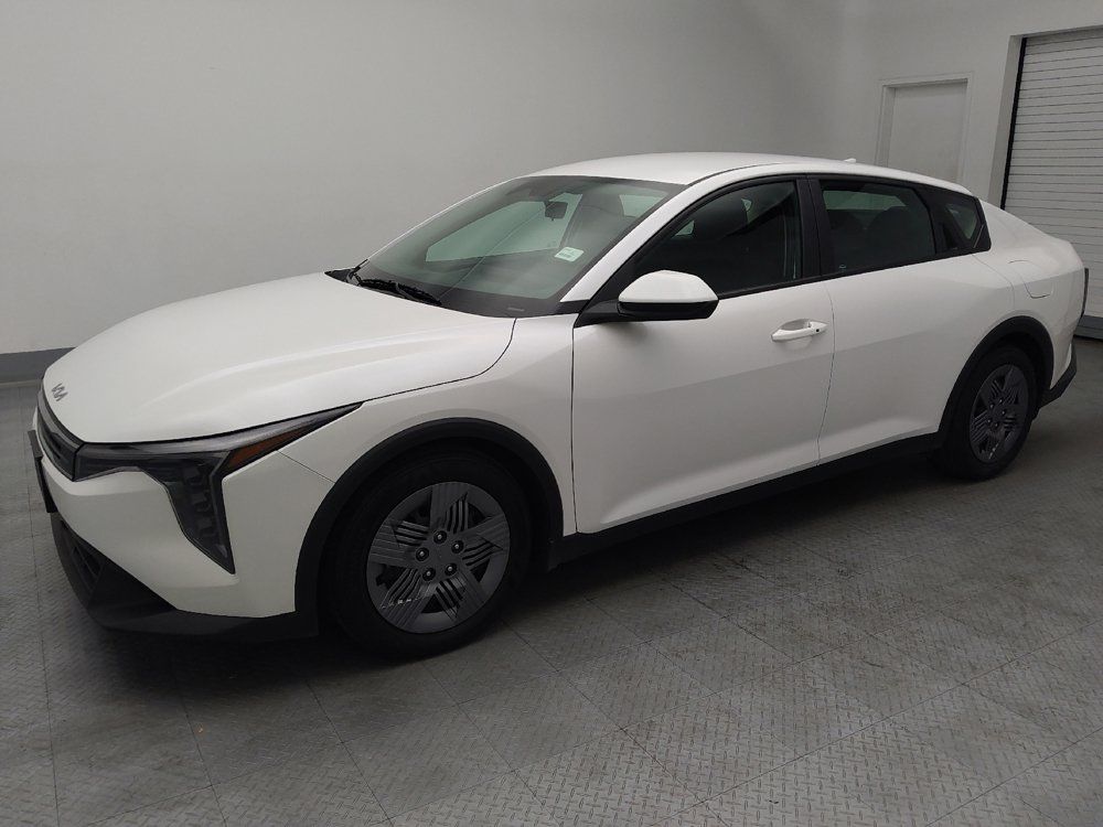 Used 2025 Kia K4 FWD image 2