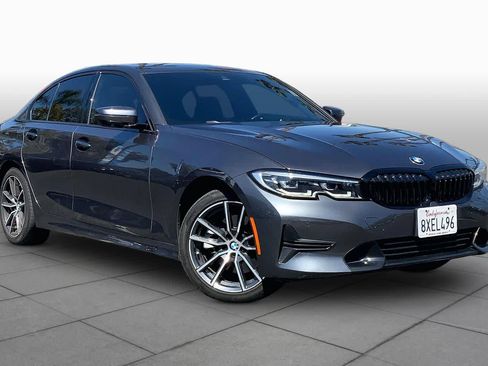 Used 2021 BMW 330i Sedan w/ Convenience Package RWD image 2