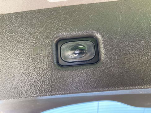 Used 2019 Lincoln Nautilus Select FWD image 15