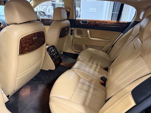 Used 2008 Bentley Flying Spur Flying Spur image 9