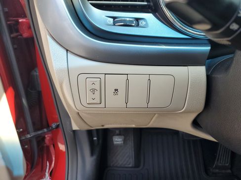 Used 2012 Kia Optima LX FWD image 27