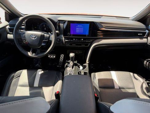 Certified 2025 Toyota Camry SE w/ Convenience Package FWD image 10