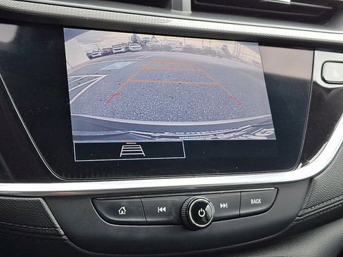 Used 2021 Buick Encore GX Select image 17