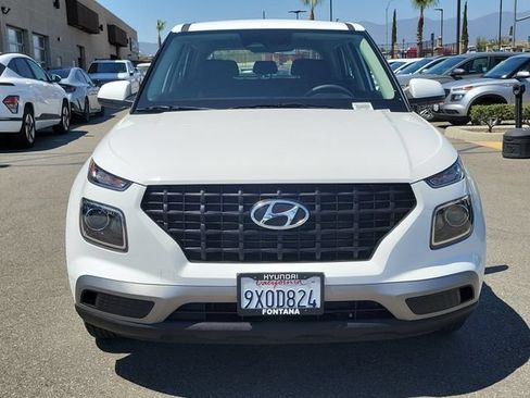 Certified 2026 Hyundai Venue SE FWD image 29