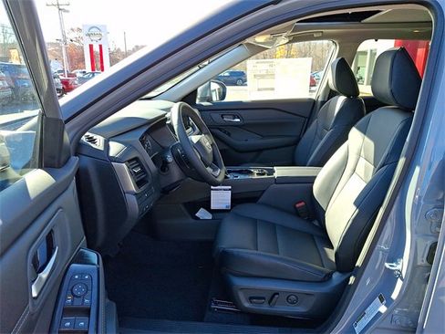 New 2026 Nissan Rogue SV w/ SV Premium Package image 5