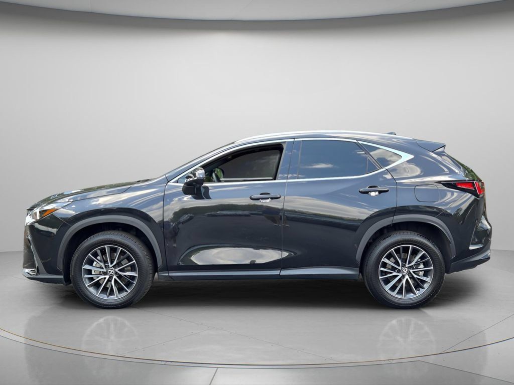 Used 2025 Lexus NX 350 AWD w/ Accessory Package (2T) image 3