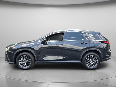 Used 2025 Lexus NX 350 AWD w/ Accessory Package (2T) image 3