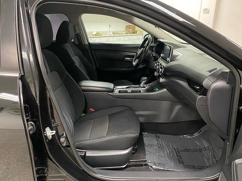 Used 2021 Nissan Sentra SV image 14