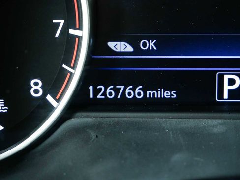 Used 2015 Nissan Murano Platinum w/ Platinum Technology Package AWD/4WD image 11