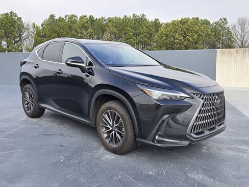 Used 2023 Lexus NX 350 AWD w/ Premium Package image 2