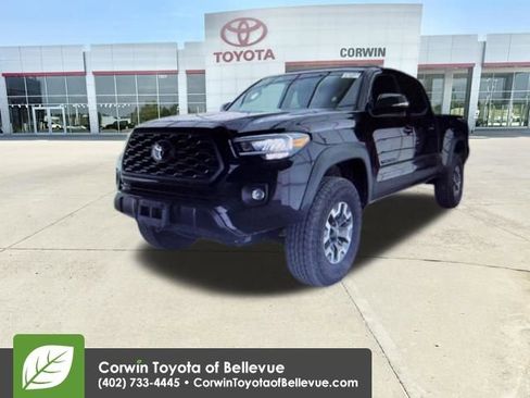 Used 2023 Toyota Tacoma TRD Off-Road AWD/4WD image 30