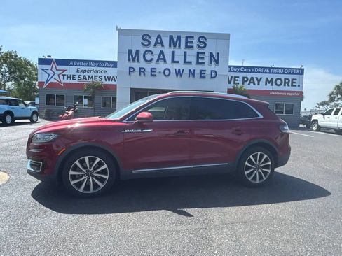 Used 2019 Lincoln Nautilus Select FWD image 2
