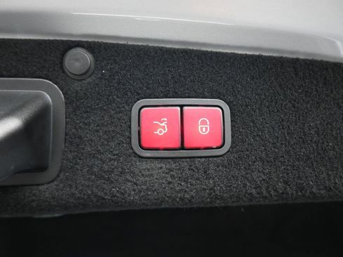 Used 2016 Mercedes-Benz S 550 4MATIC Sedan image 51