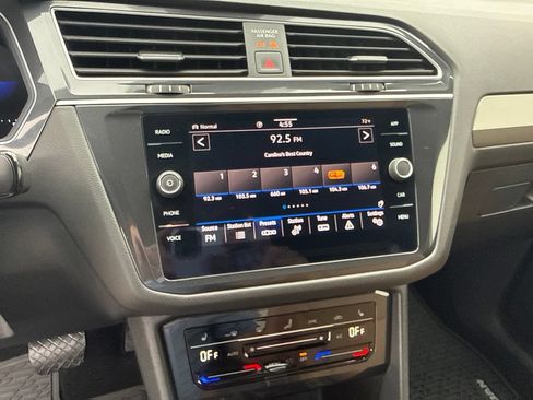 Certified 2024 Volkswagen Tiguan SE AWD/4WD image 23