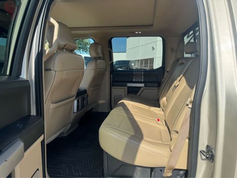 Used 2017 Ford F250 Lariat w/ Lariat Ultimate Package AWD/4WD image 6