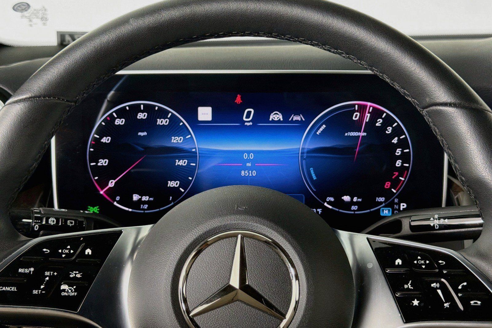 Used 2025 Mercedes-Benz GLC 350e 4MATIC w/ Driver Assistance Package image 20