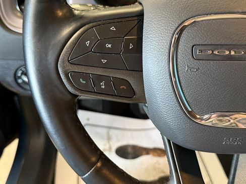 Used 2023 Dodge Charger SXT w/ Blacktop Package image 10