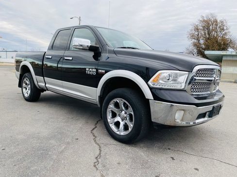 Used 2014 RAM 1500 Laramie w/ Convenience Group image 7