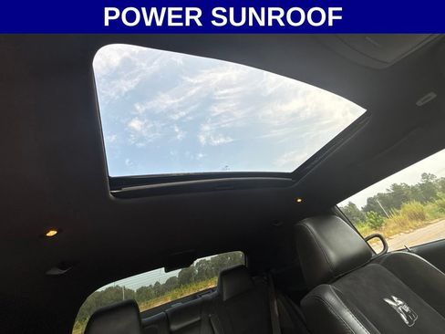 Used 2021 Dodge Challenger R/T Scat Pack w/ Plus Package RWD image 3