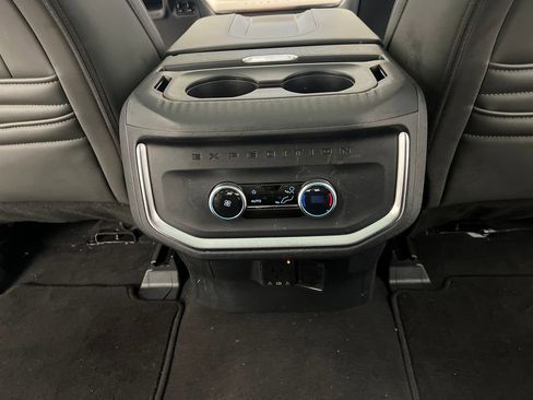 Used 2025 Ford Expedition Max Active image 23