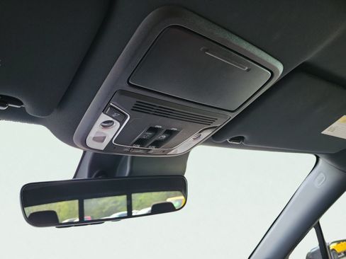 Certified 2024 Honda Ridgeline Black Edition image 36